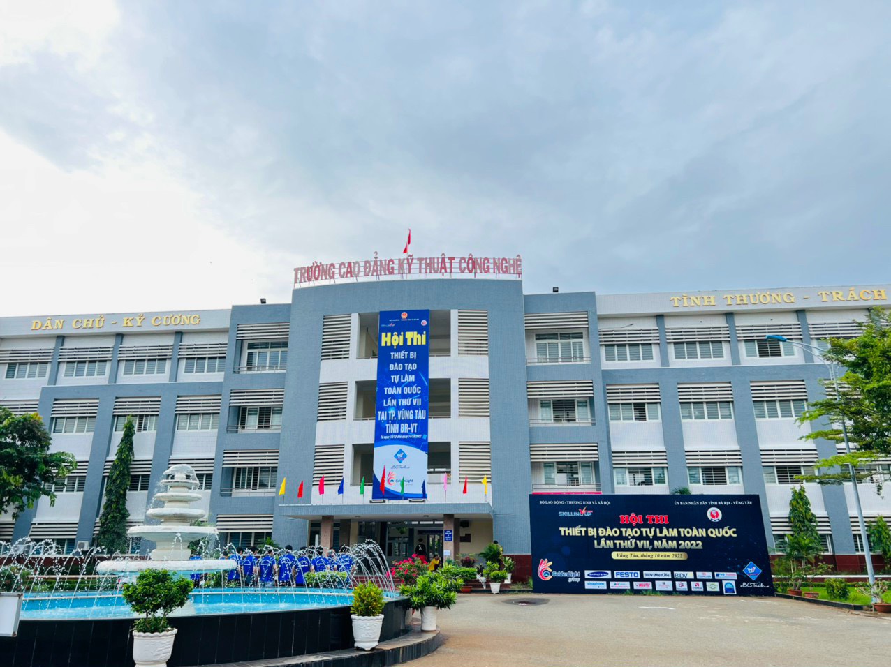 Thi Công Backdrop Vũng Tàu