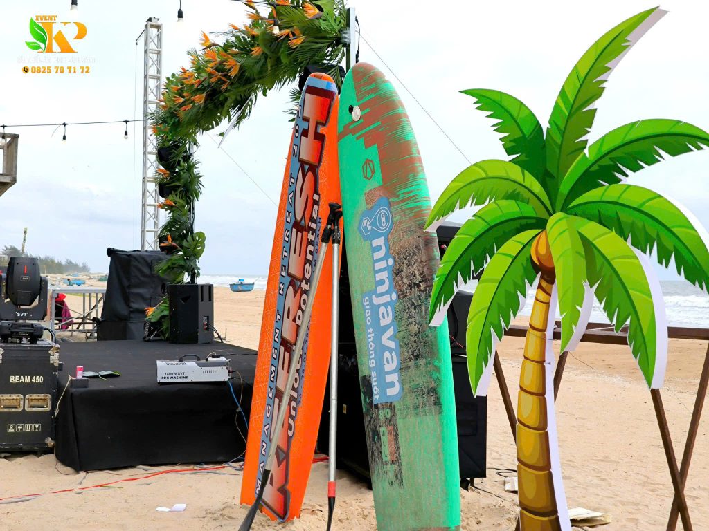 Tiệc bãi biển Hồ Tràm