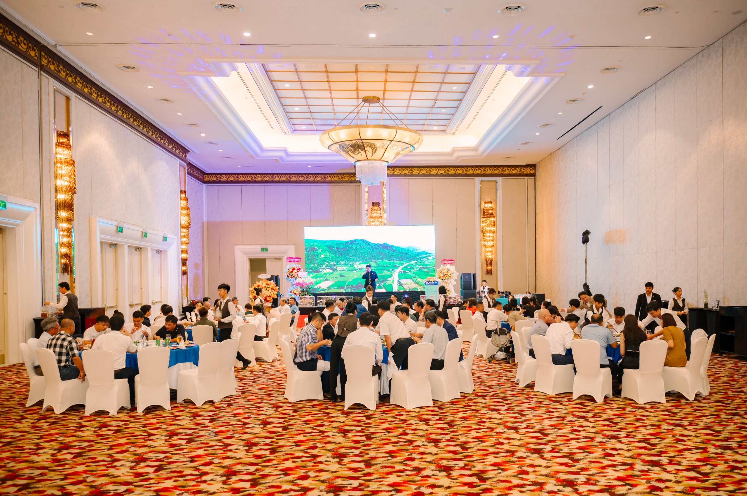 Hội nghị Vicem Hạ Long