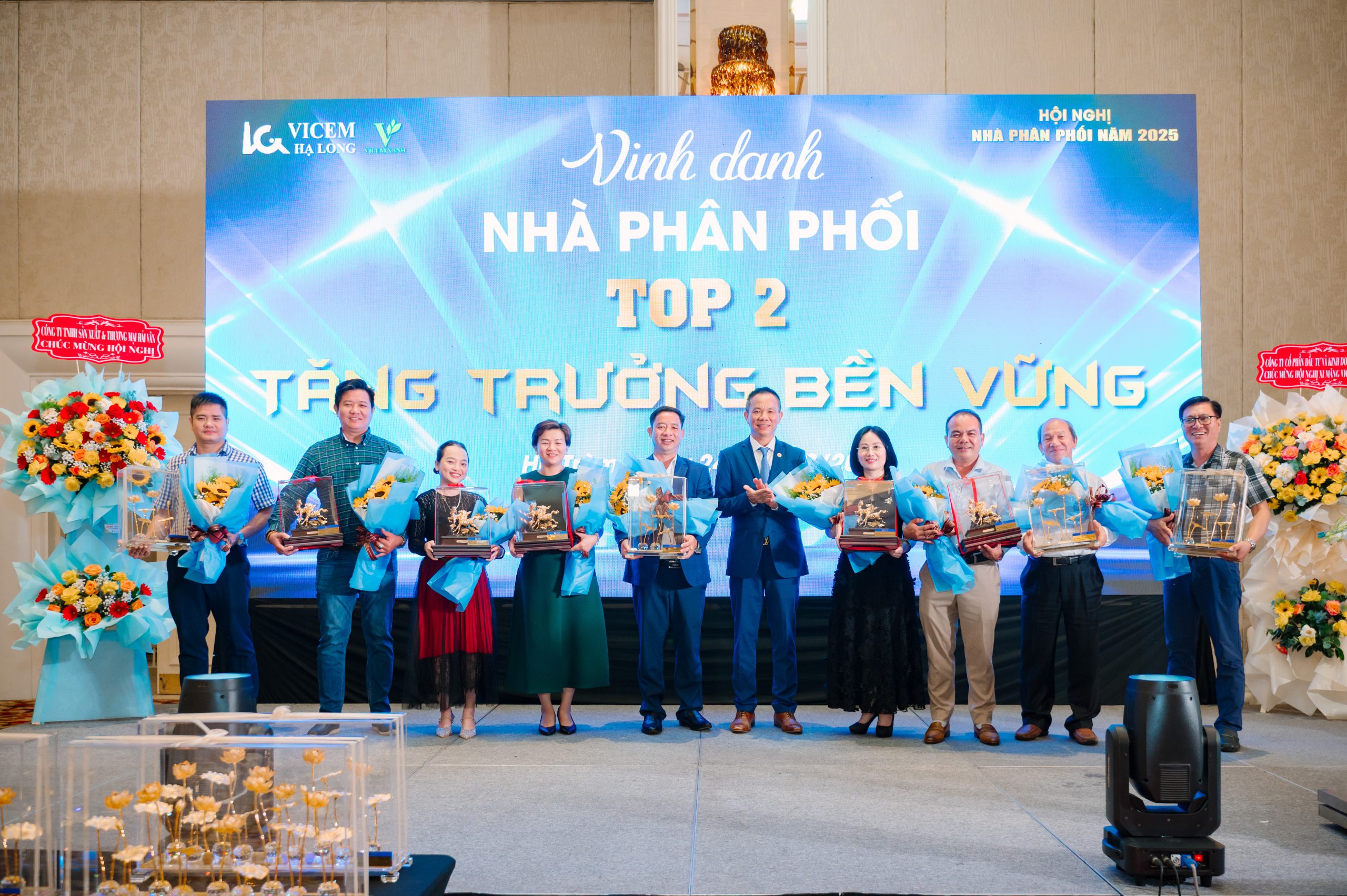 Hội nghị Vicem Hạ Long